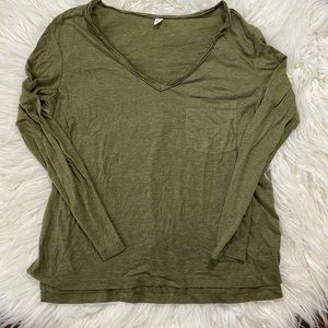 5 for 25!! BP Green Longsleeve Top